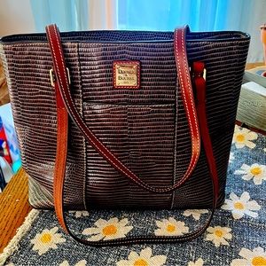 Dooney & Bourke small tote purse